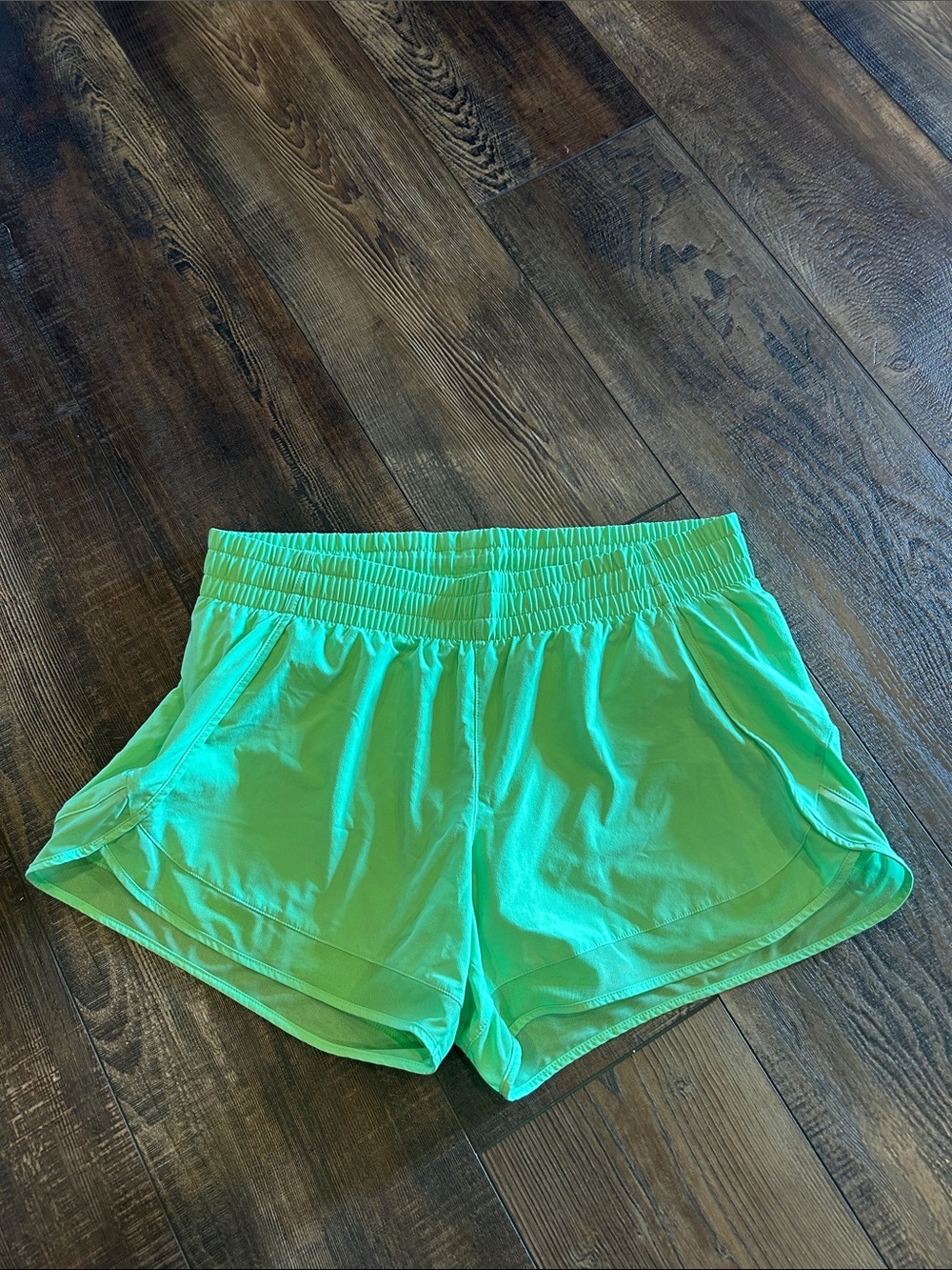 Athleta Bright Green Athletic Shorts 4”